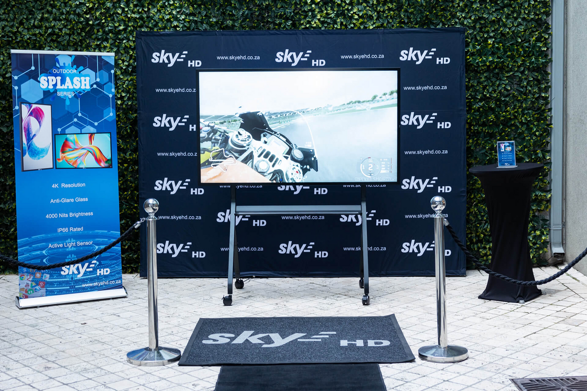 Skye HD Platinum Series 65" Interactive Touchscreen 4K Display
